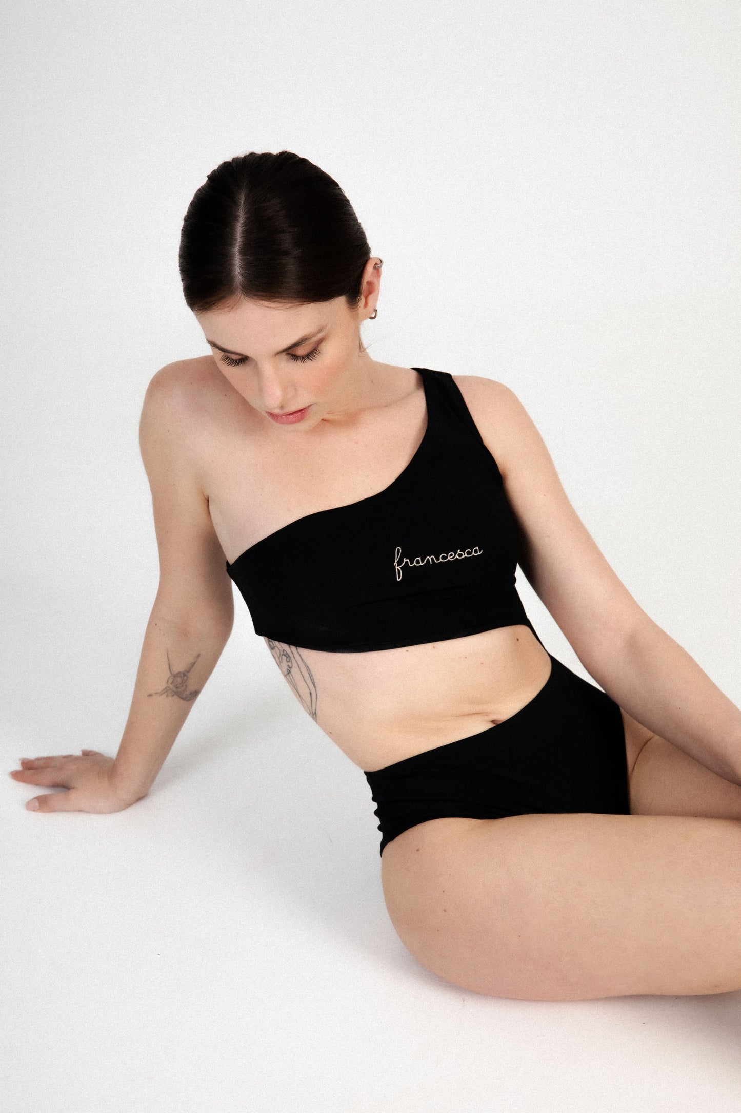 Three Pieces- Black